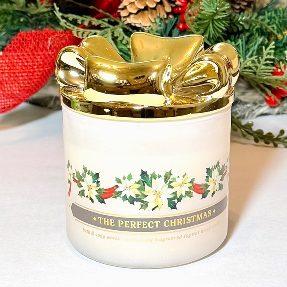 THE PERFECT CHRISTMAS 3 Wick Candle with BOW lid - Picture 1 of 4